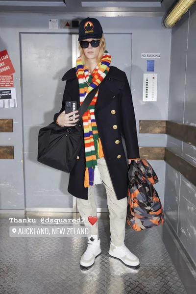 Look 34